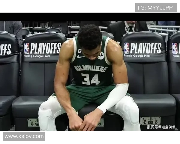 字母哥愤怒撕裂球衣雄鹿惨败后更衣室冲突升级引发热议